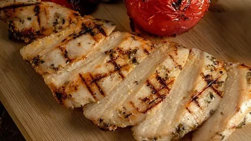 Grillde towuk göwsi