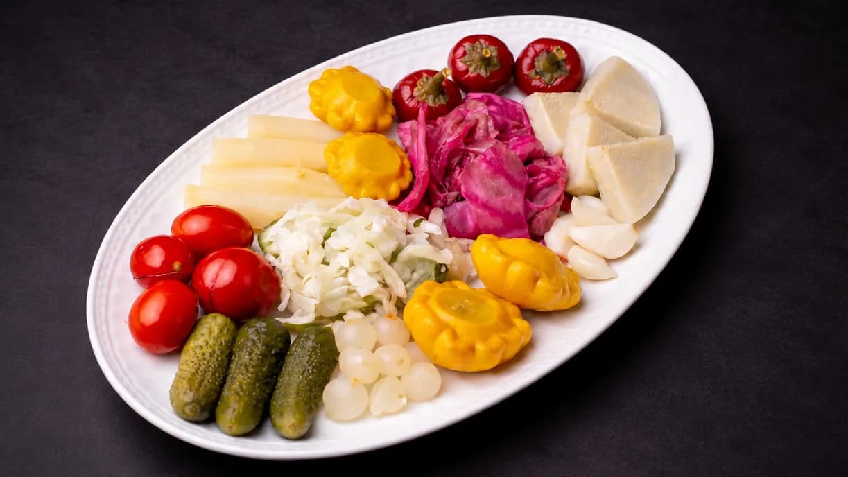 Artişok, sparža, duzlanan sogan, çerri