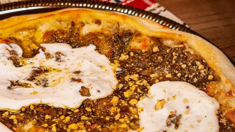 Zatarly we labneli Manuş