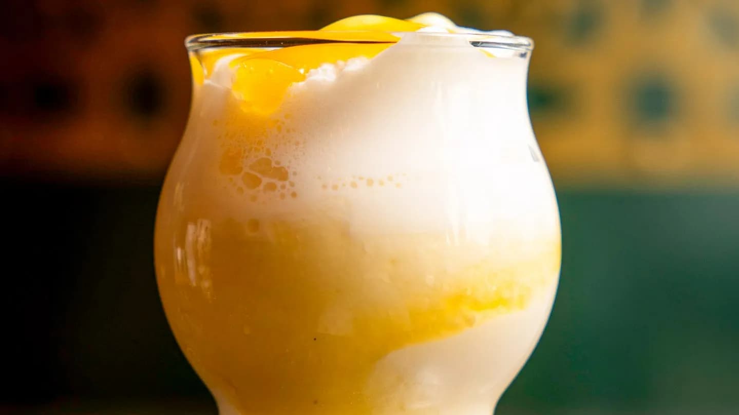 Mango milkşeýk