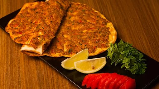Lahmajun