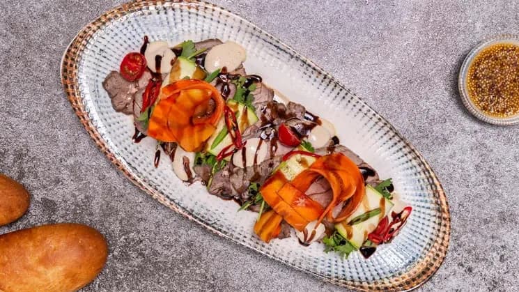 Vitello tonnato rostbif bilen