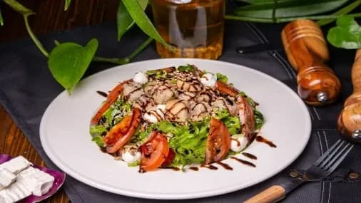 Baklajanly salat