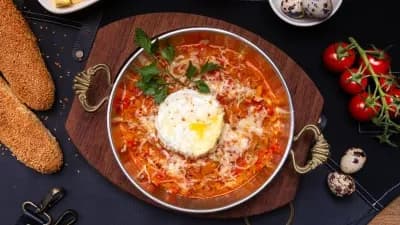 Peýnirli menemen
