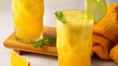 Pyrtykal, alma, ananas smuzi