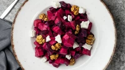 Şugundur bilen salat