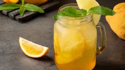 Ananasly limonad