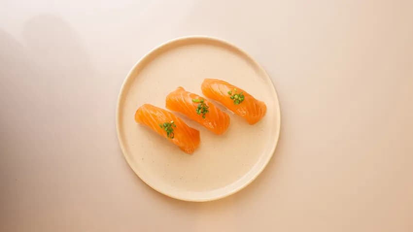 Nigiri losos bilen