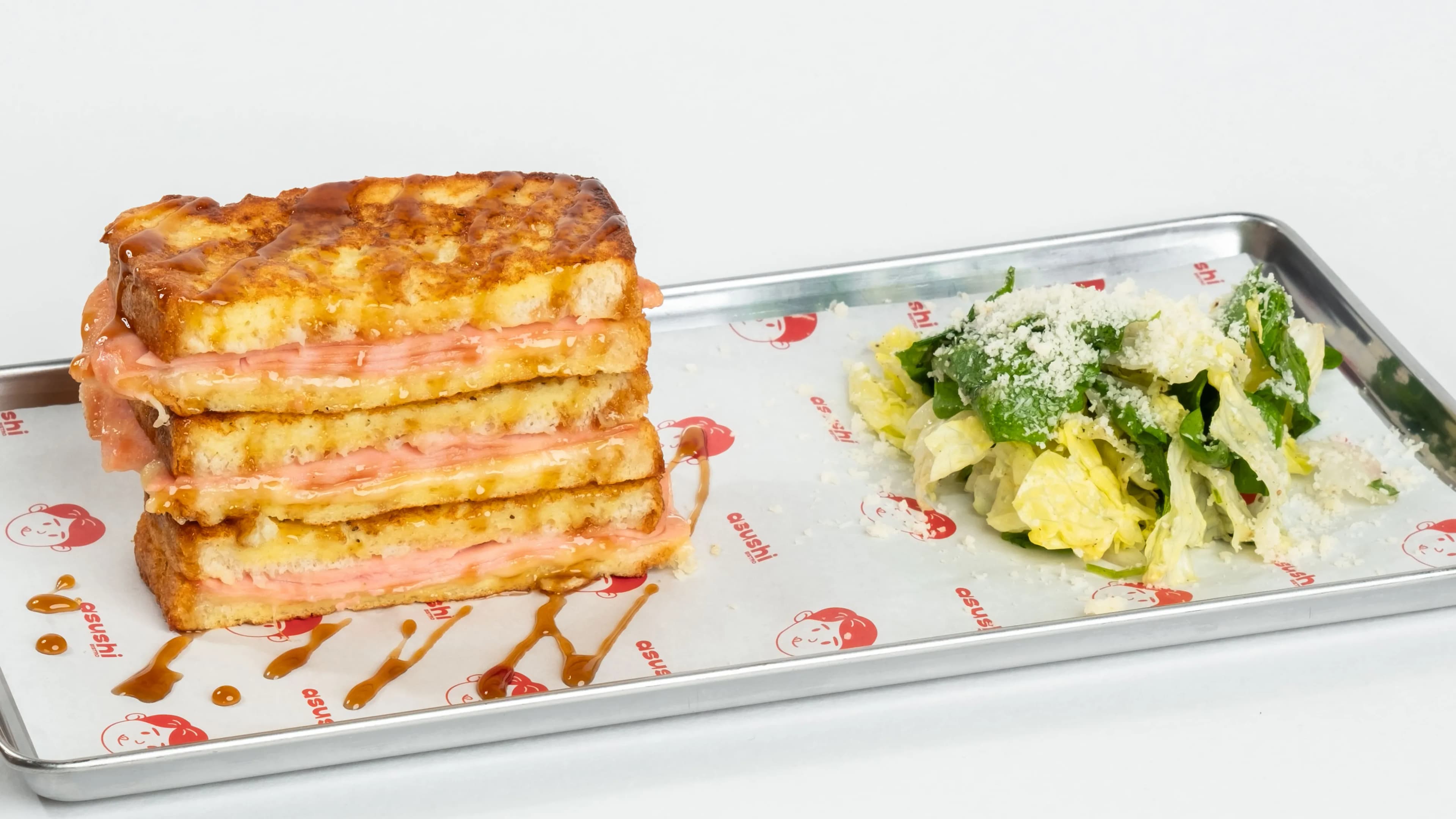 Wetçina we peynirli fransuz tost
