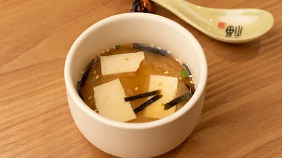 Miso çorbasy