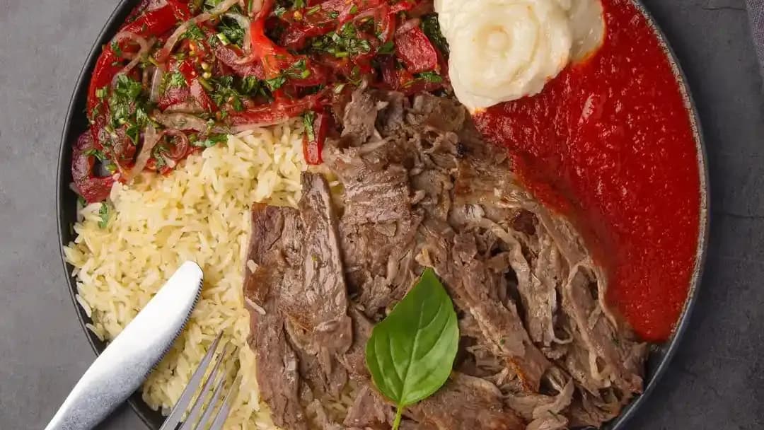 Palaw üsti döner