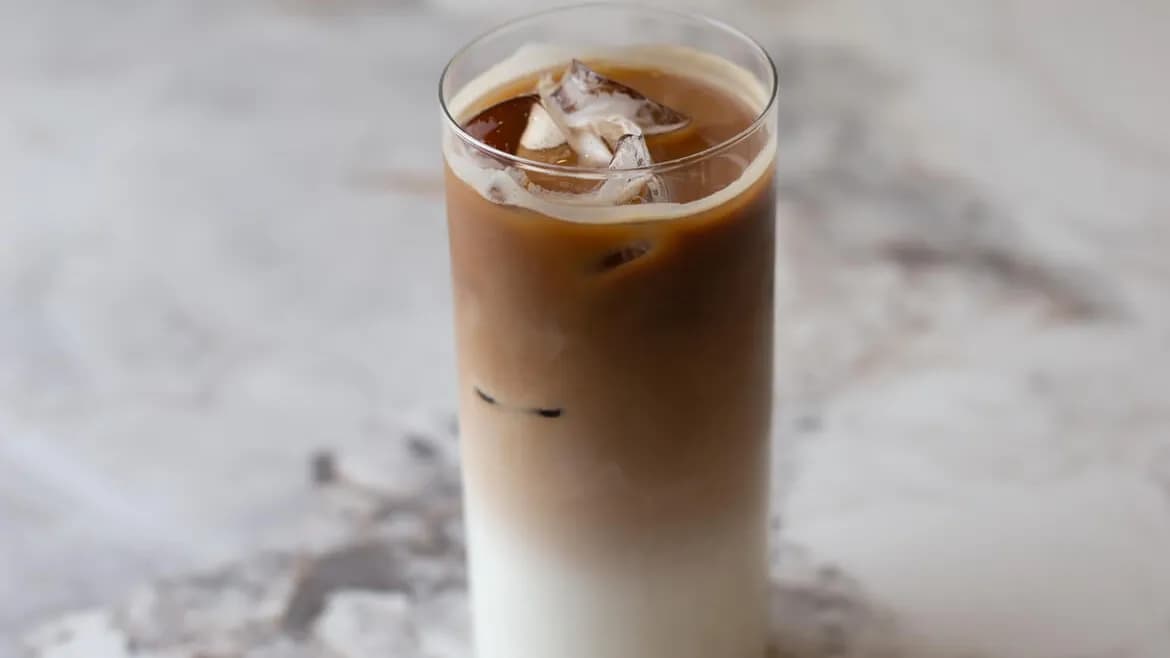 Aýs latte
