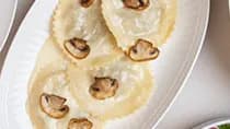 Kartoşkaly we kömelekli börek