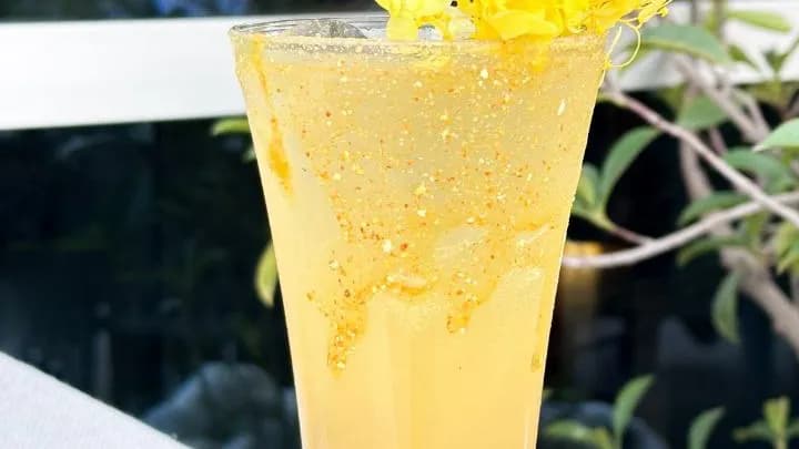 Ajyly mango limonad