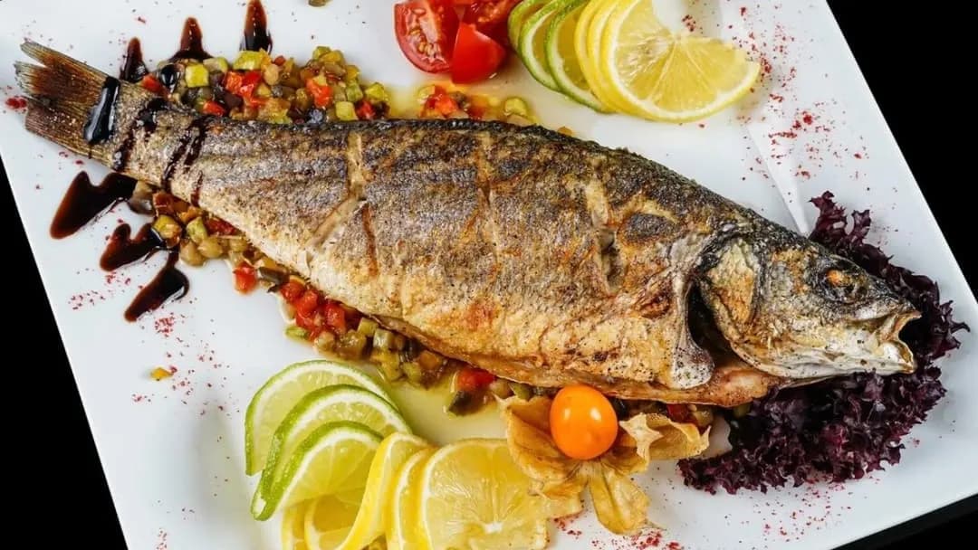 Grilde bişirilen sibas