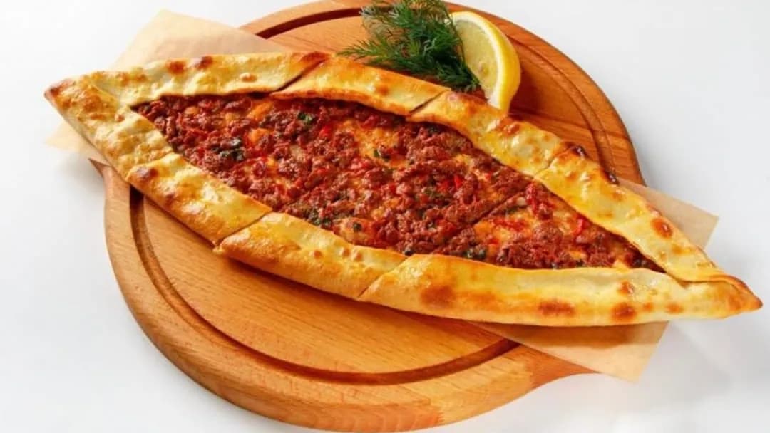 Dogralan etli pide