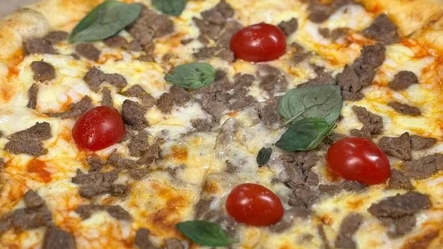 Etli pizza