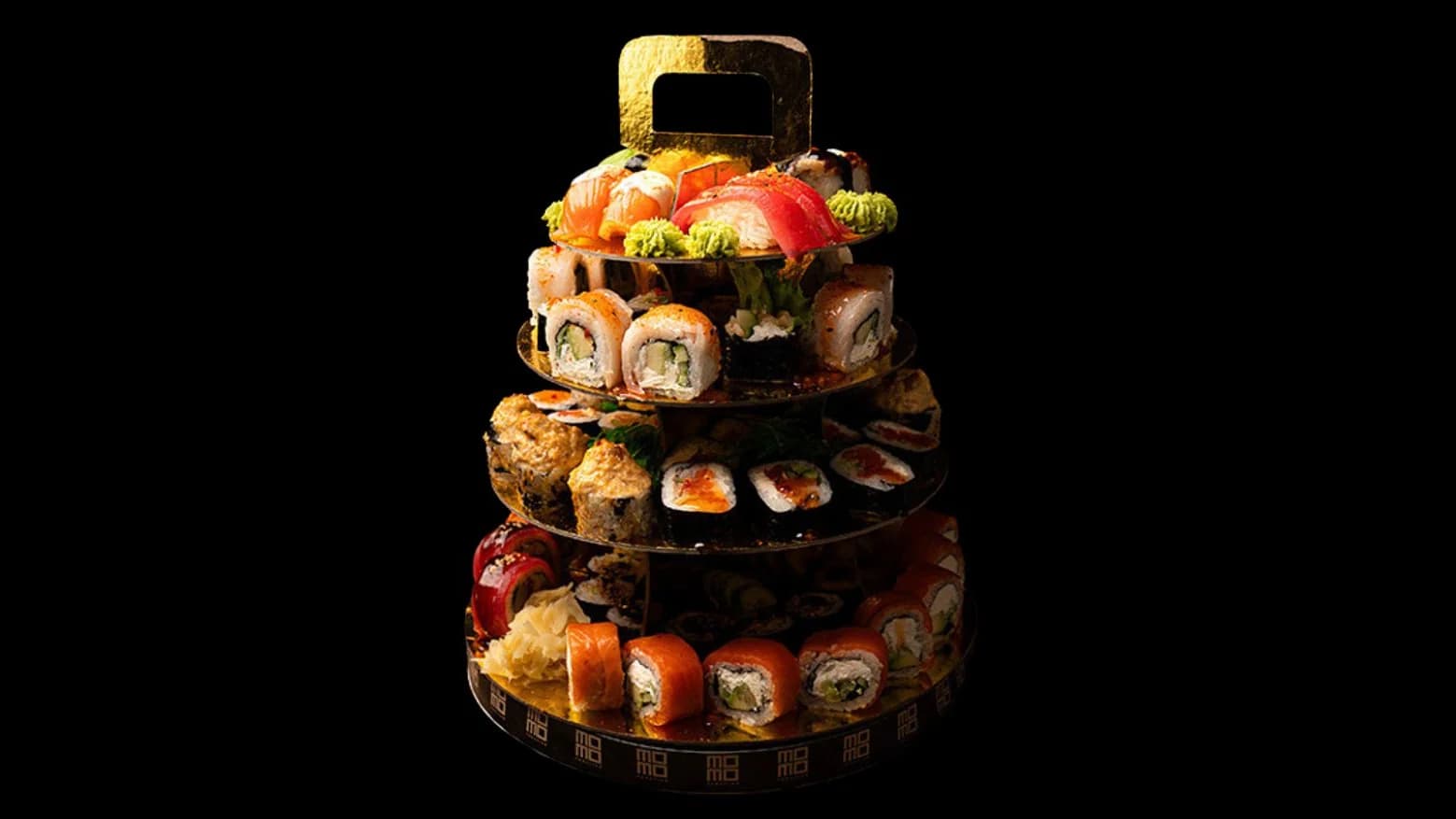 Momo sushi set