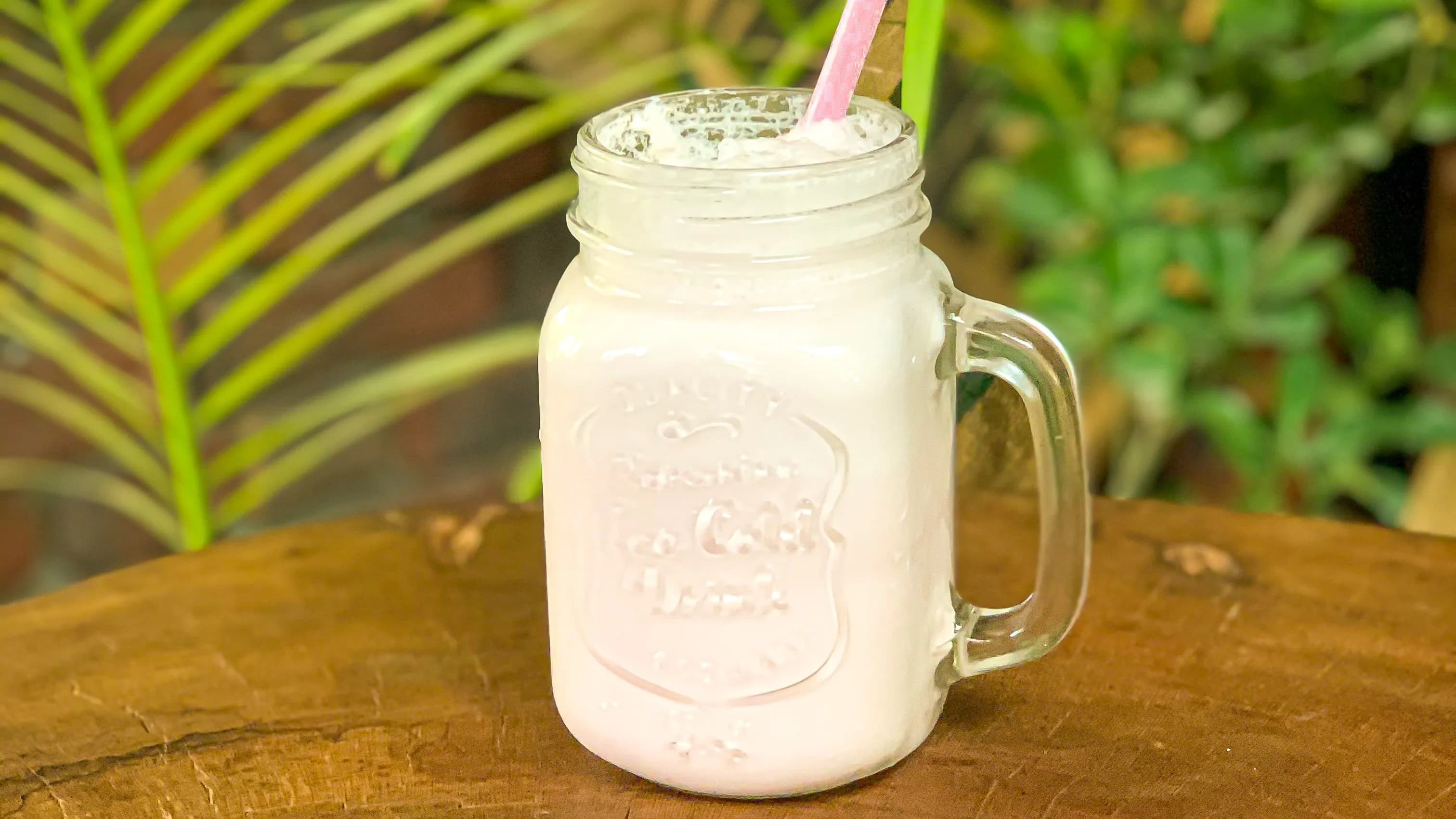 Ýabany miweli milkşeýk