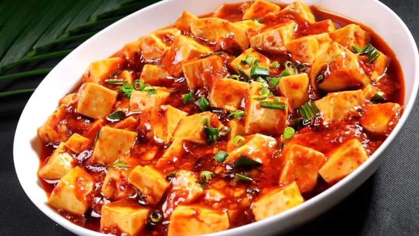 Ajy burçly sousda bişirilen tofu