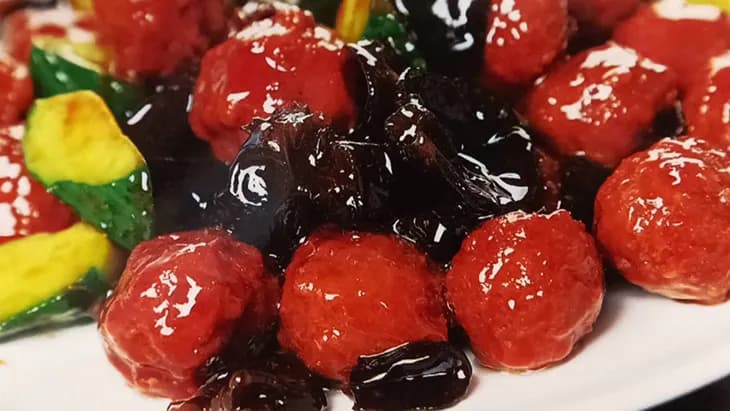 Kömelekli frikadelka