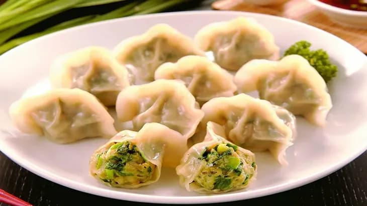Gaýnadylan gök önümli börek