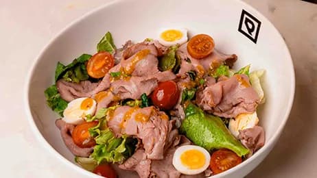 Rostbifli salat