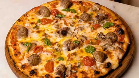 Köfteli pizza