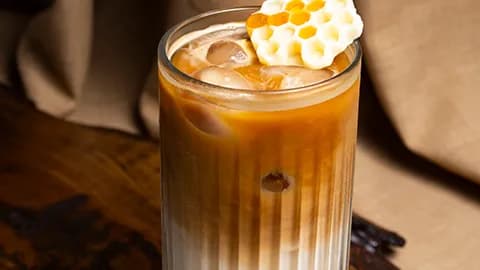 Aýs latte ysly bal