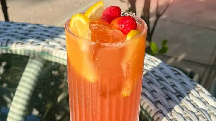 Gawunly-çilekli limonad