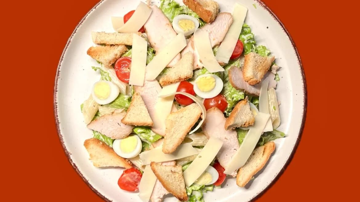 Sezar Penne bilen