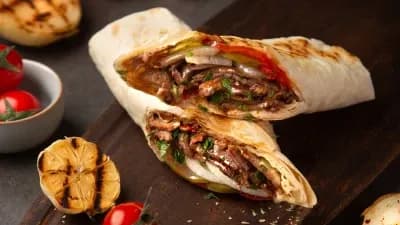 Etli lawaş döner