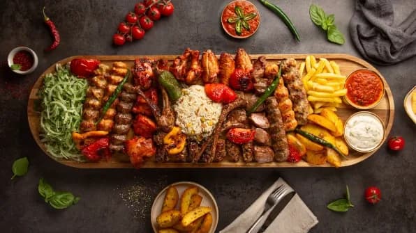 Mangal podnos uly