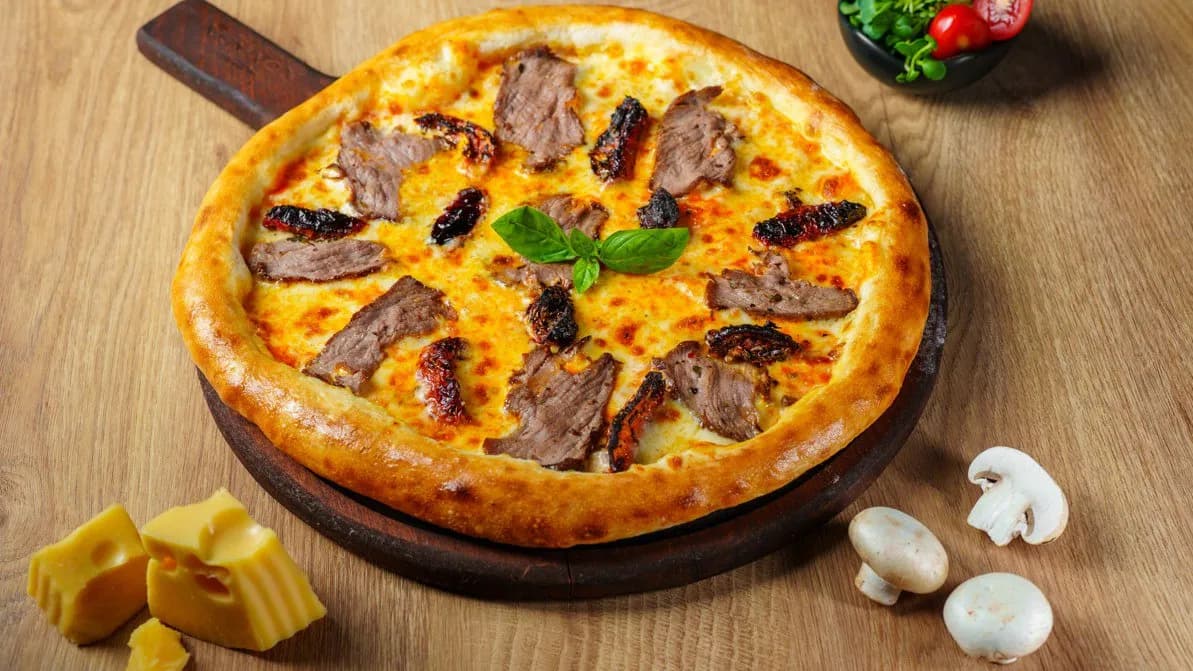 Etli pizza