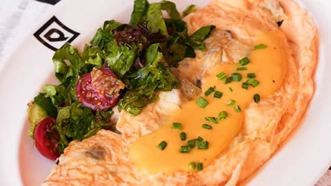 Ham bilen omlet