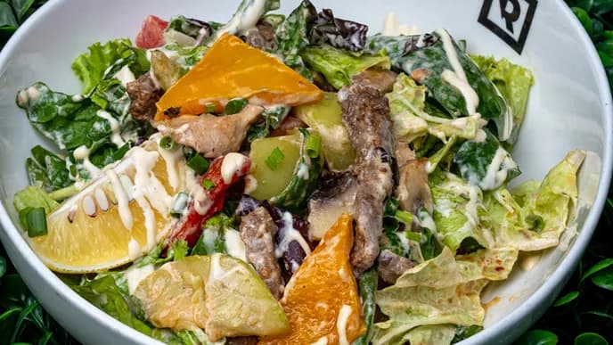 Kombo gyzgyn salat