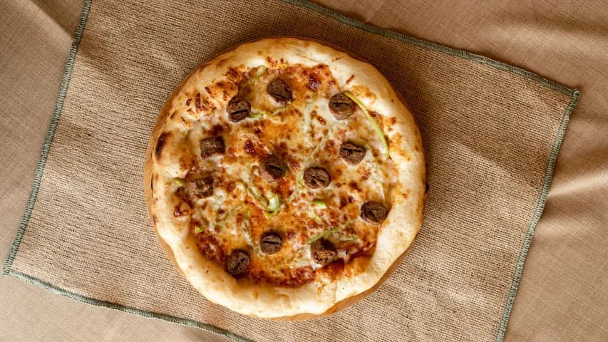 Kebap pizza