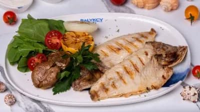 Grilde bişen dorado filesi
