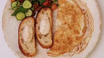 Towuk bilen omlet