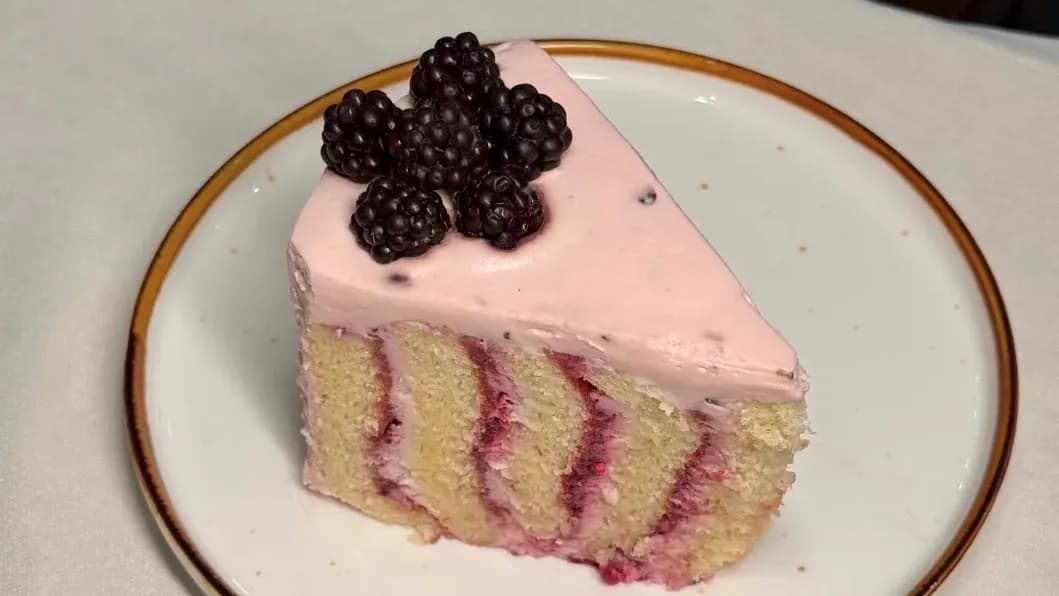 Berry Cinnabon