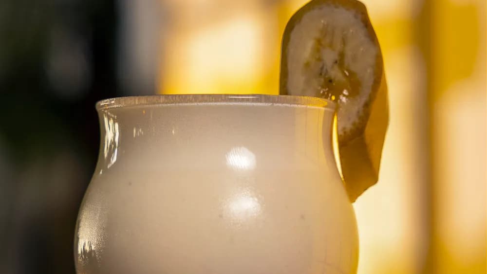 Bananly milkşeýk