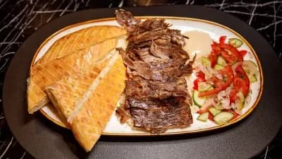 Palow usti Doner