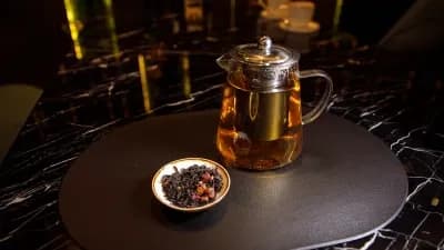 Gutenberg mango marakuýýa gara çaý