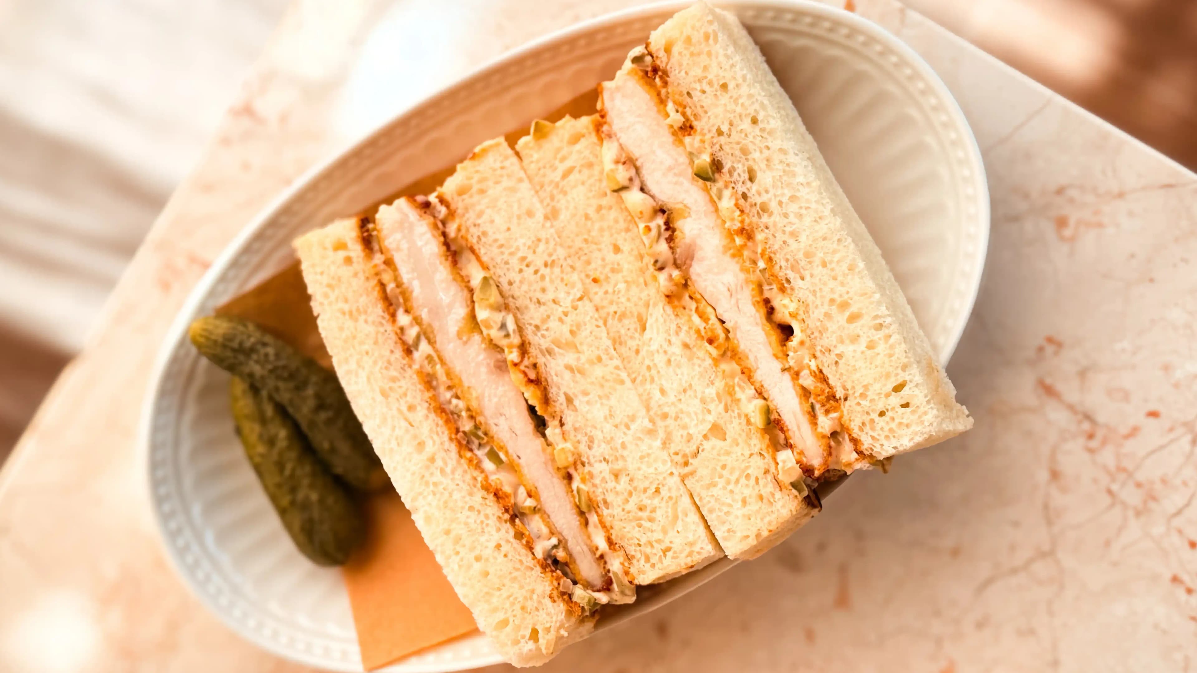 Towukly katsu sando
