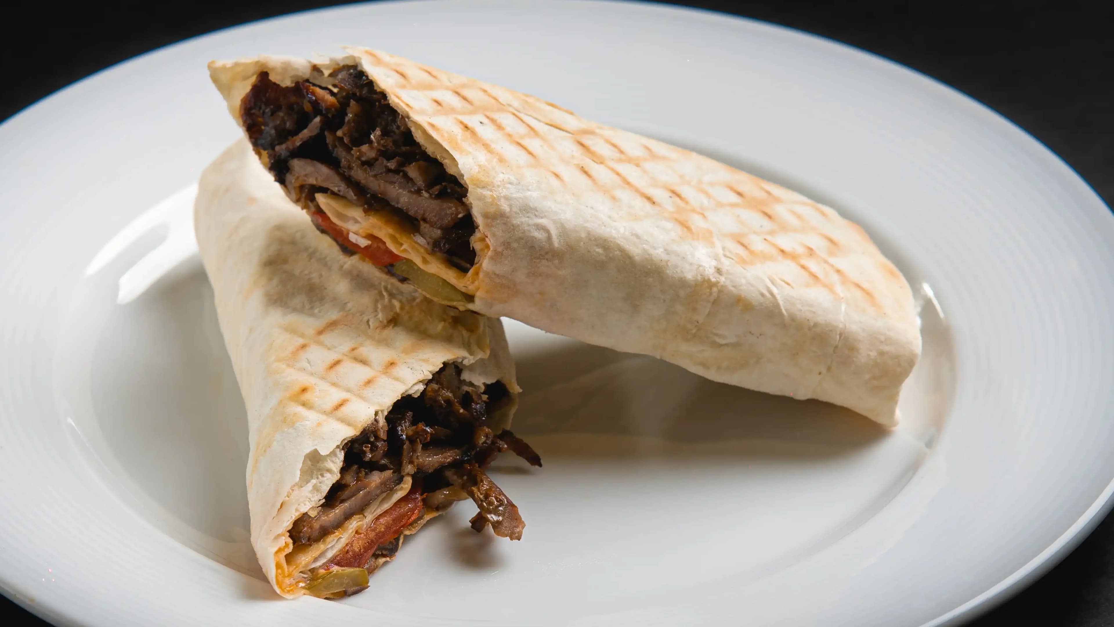 Etli lawaş döner