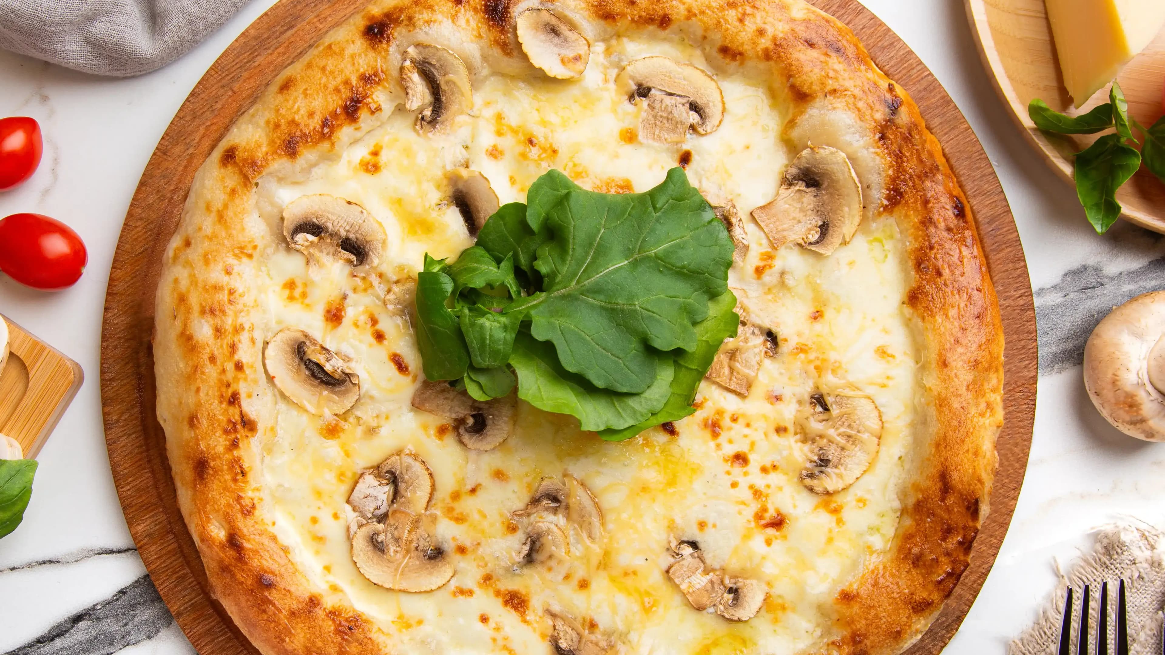 Kömelekli pizza