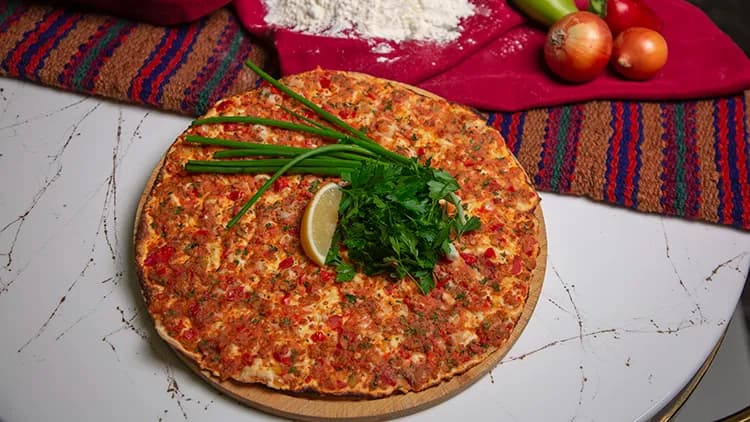 Türk lahmadjun