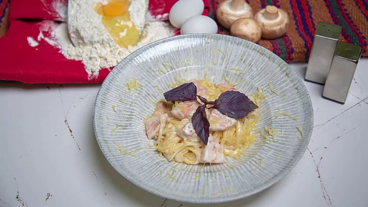 "Karbonara" pastasy