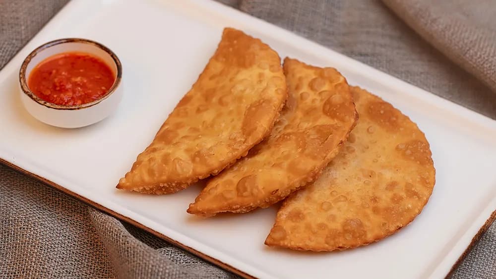 Etli çeburek
