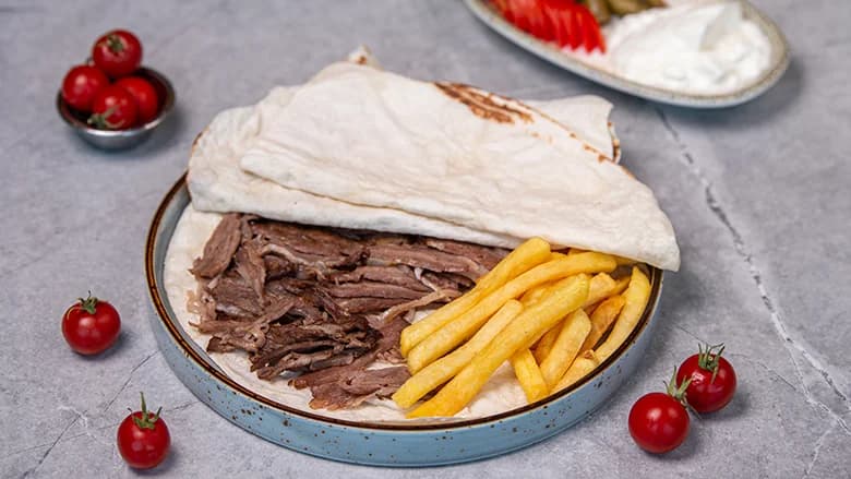 Towukly sada döner